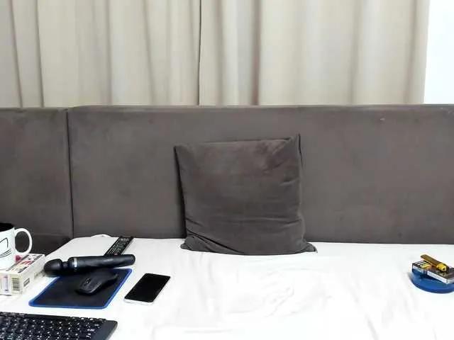 Freechat Sophiestique on BongaCams