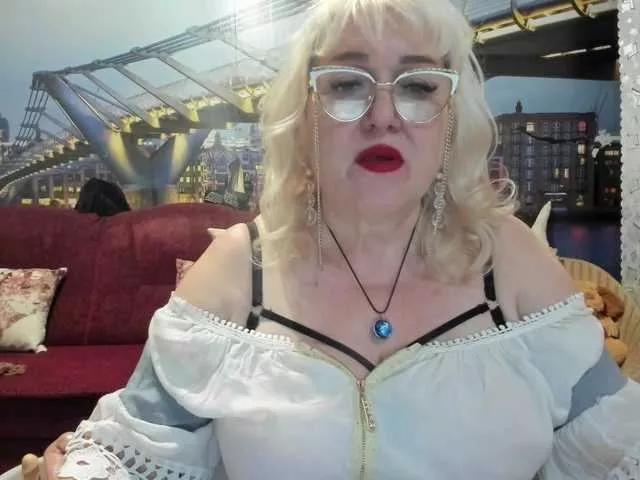 Offline StarMarmelada on BongaCams