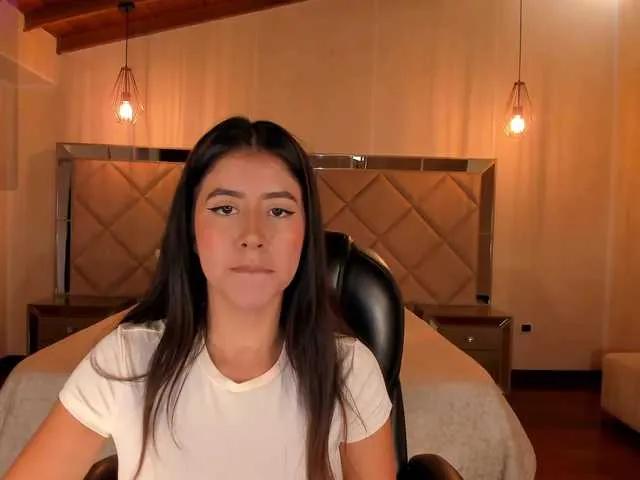 Offline SussanElliot on BongaCams