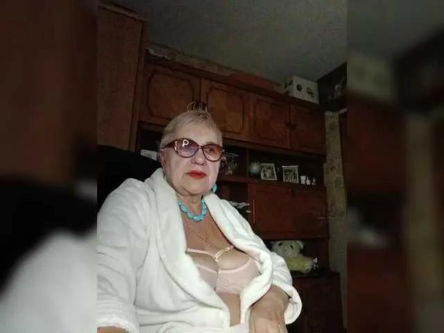 Freechat SweetCherry00 on BongaCams