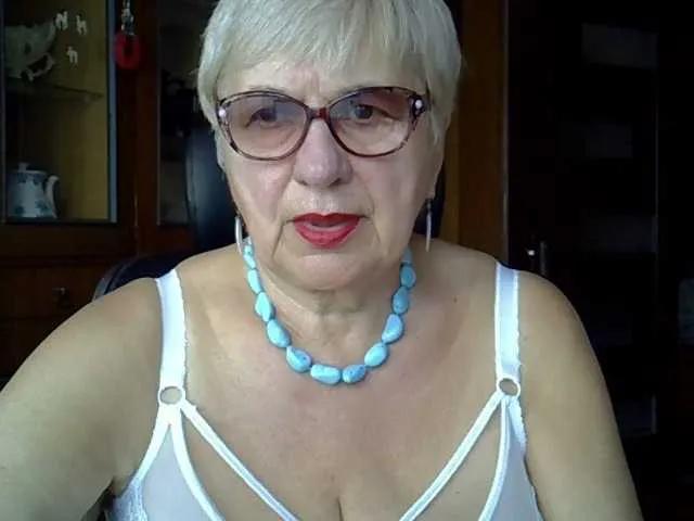 Freechat SweetCherry00 on BongaCams