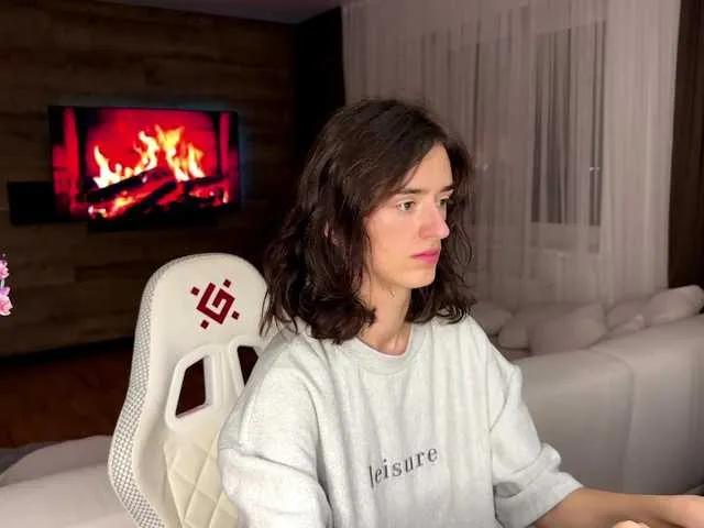 Offline SweetieTati on BongaCams