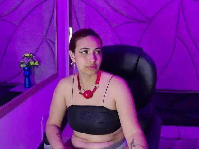 Offline TammyBlackk on BongaCams