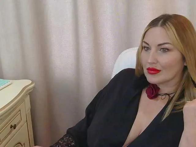 Offline TANMZYA on BongaCams