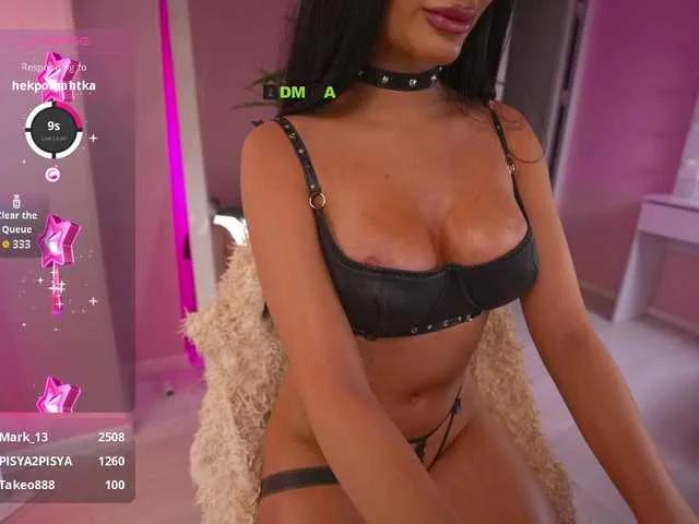 Freechat thecatt on BongaCams