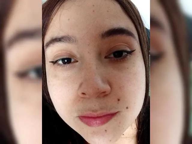 Offline TiffanyB8 on BongaCams