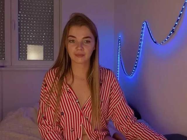 Offline Trusty-dottie on BongaCams