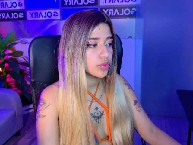 Offline UnderBaby on BongaCams