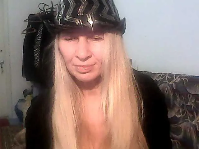 victoria71 on BongaCams