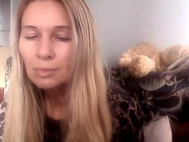 victoria71 on BongaCams