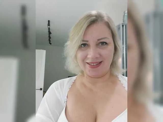 Offline YourWitcher on BongaCams