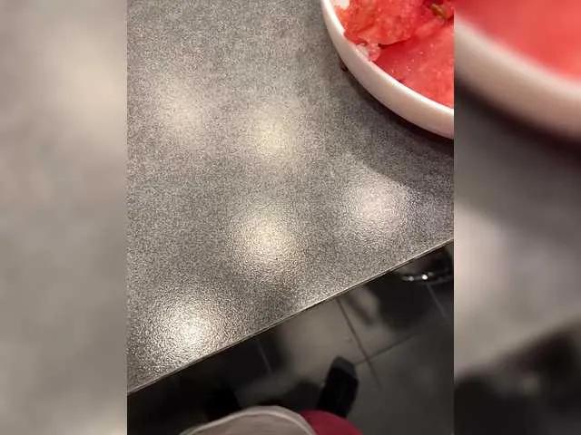 Offline YuGoVi on BongaCams