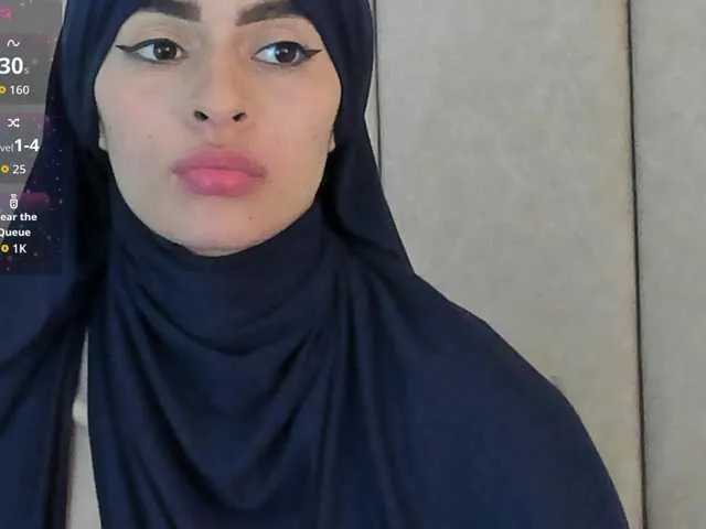 zahiira on BongaCams