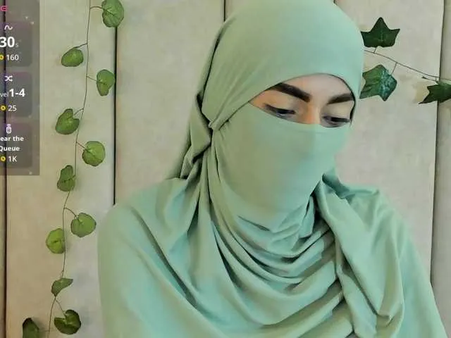 zahiira on BongaCams