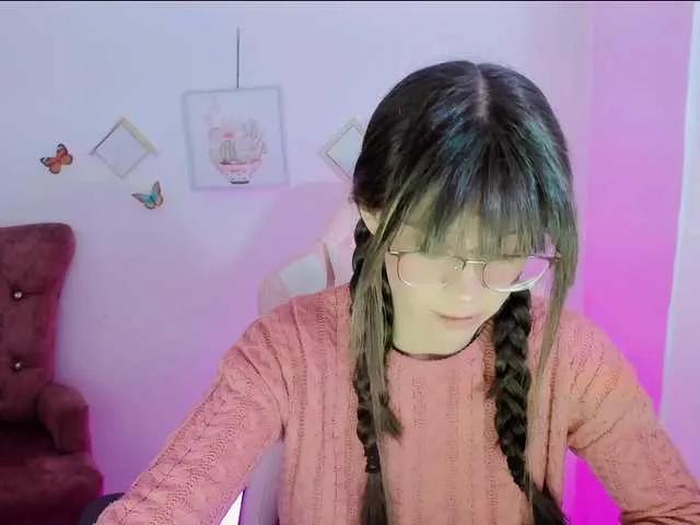 Offline ZooeyBelair on BongaCams