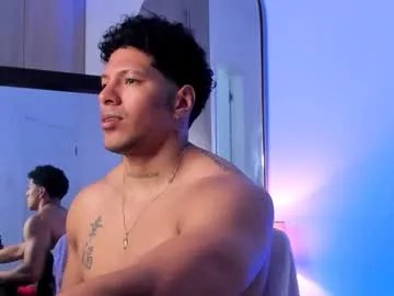 adambrocs1 — cumlovers    #muscle #cum #flex #ass #latino  #lovense [1927 tokens remaining]