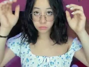 Freechat agnes_21 on Chaturbate