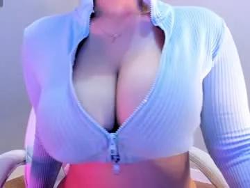 Freechat akura_01 on Chaturbate