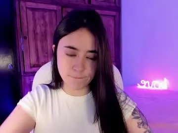 alicee_2 on Chaturbate