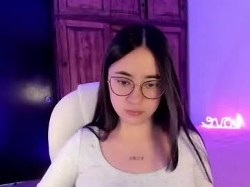 alicee_2 on Chaturbate