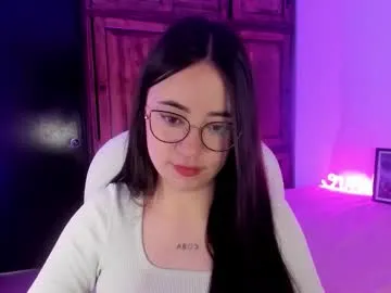 alicee_2 — GOAL: Squirt on ur face [2500 tokens remaining] DADDY <3 #german #latina #anal #feet #ahegao