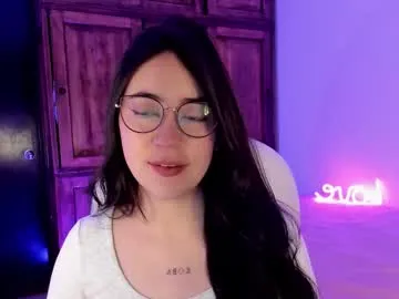 alicee_2 on Chaturbate