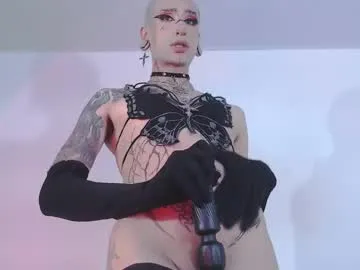 alienexxx on Chaturbate