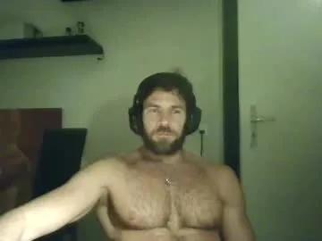 Freechat alphah_hunk on Chaturbate