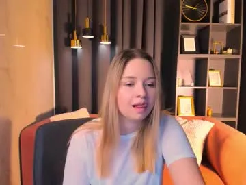 aminablushh model from cb