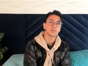 andyjoy_ on Chaturbate