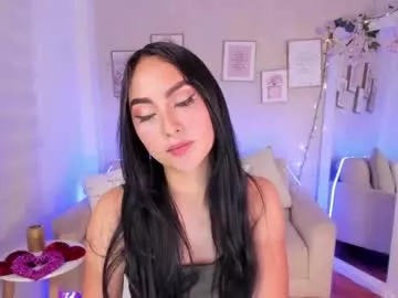 ari_es on Chaturbate