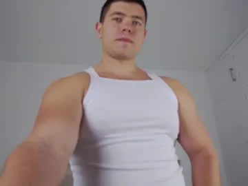 arilass on Chaturbate