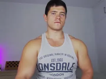 arilass on Chaturbate