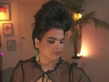 artechloe on Chaturbate