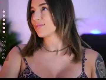 Freechat babbyaisha on Chaturbate