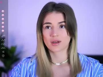 Freechat babbyaisha on Chaturbate