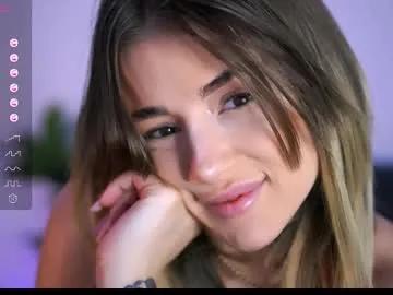 Freechat babbyaisha on Chaturbate