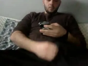 baretwinky on Chaturbate