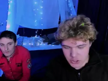 beauty_liam — GOAL: Make me happy [25 tokens remaining] Welcome to my room! #bigcock #new #teen #muscle #pvt