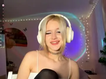 bebravee on Chaturbate