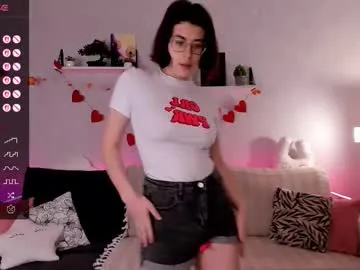 bellacaress on Chaturbate