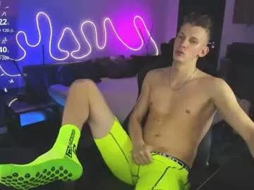 bradmaloney on Chaturbate