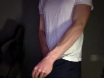 brentbow4 — Take shirt off (Stays off) [500 tokens left]