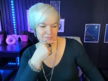 carmensoft on Chaturbate