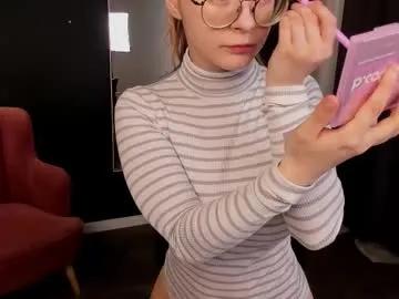 Away cassiecool on Chaturbate