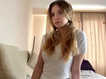 chloe_show on Chaturbate