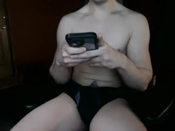 colossaltitann on Chaturbate