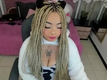 conny_curly on Chaturbate