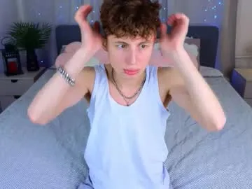 crisp1n — GOAL: T-shirt off(next panties) [80 tokens remaining] Hey guys! I'm new here:) #twink #gay #teen #18 #new