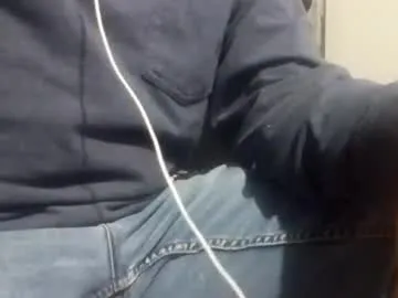 cumbian_chero — Freechat on Chaturbate